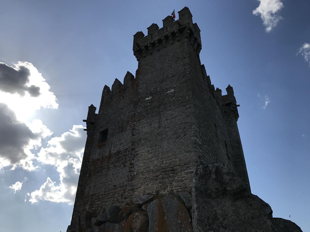 Medieval® De 4*